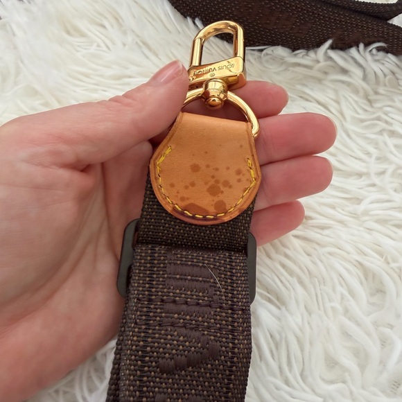 Louis Vuitton vintage elastic and leather luggage straps (set of 3) - Picture 7 of 9